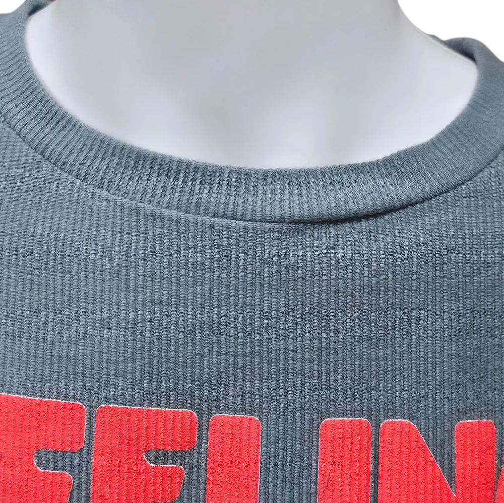Women's Over Sized Feeling Festive‎ Gray Holiday Sweater Size Medium